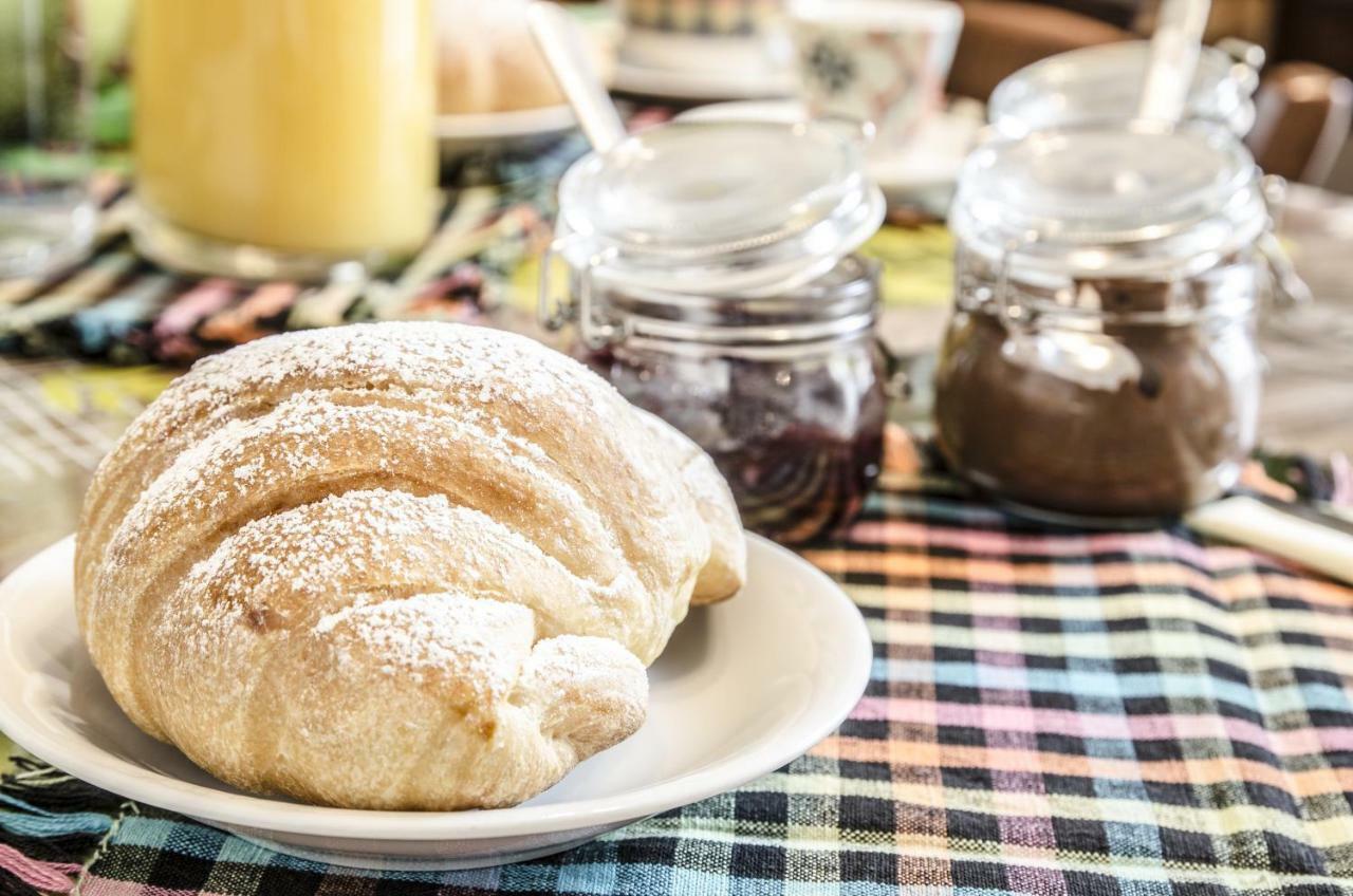 Al Giardino Del Vicolo Acomodação com café da manhã 